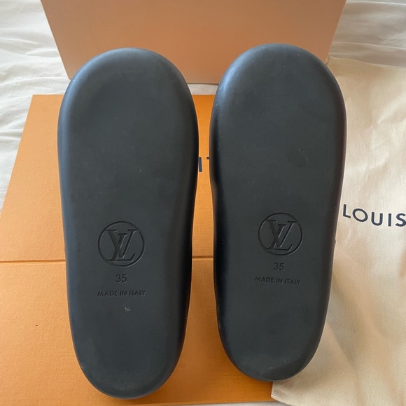 authentic Louis Vuitton sunbath sandals. EU size 35. Size 5 US - Picture 4 of 4